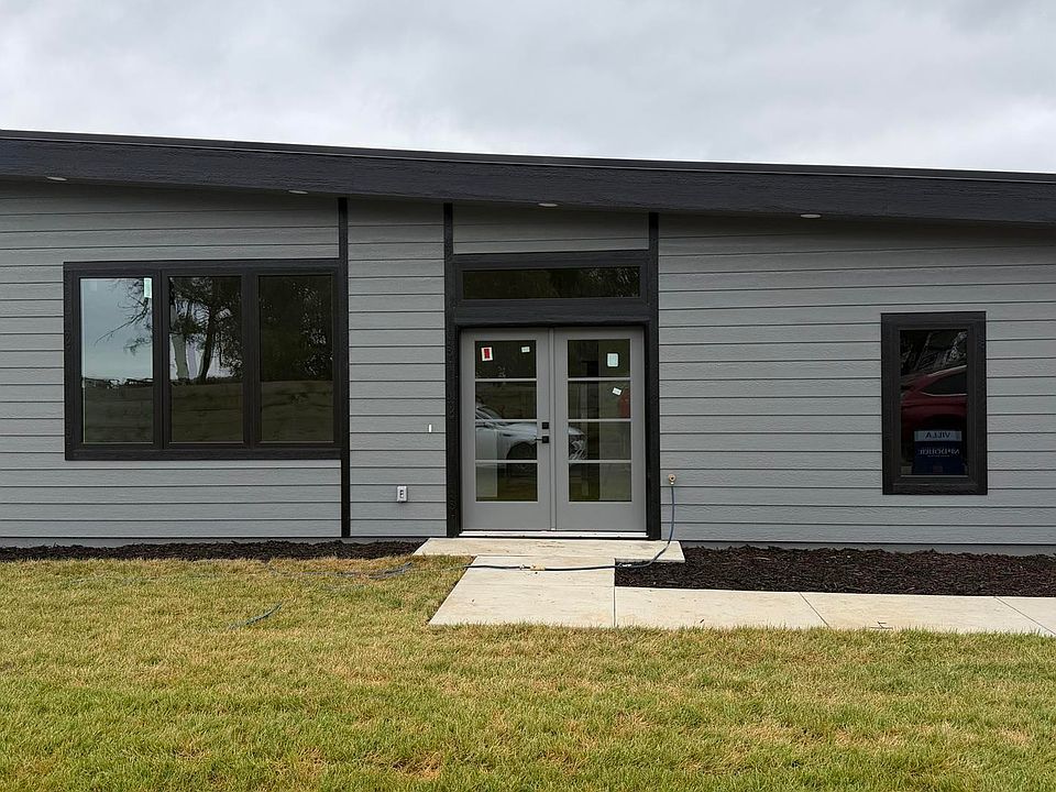 1st image of 10270 Riverside Ln #146