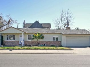 110 W Market St, Ione, CA 95640