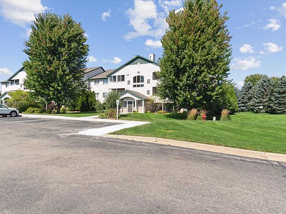 4th image of 6593 Clover Ct SE #210