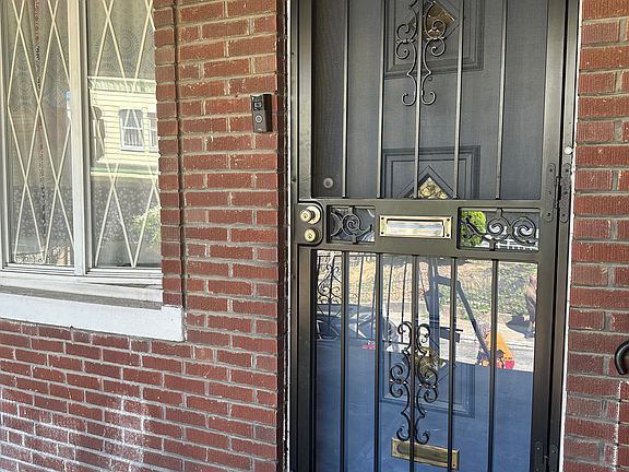 2nd image of 5228 Pennsgrove St