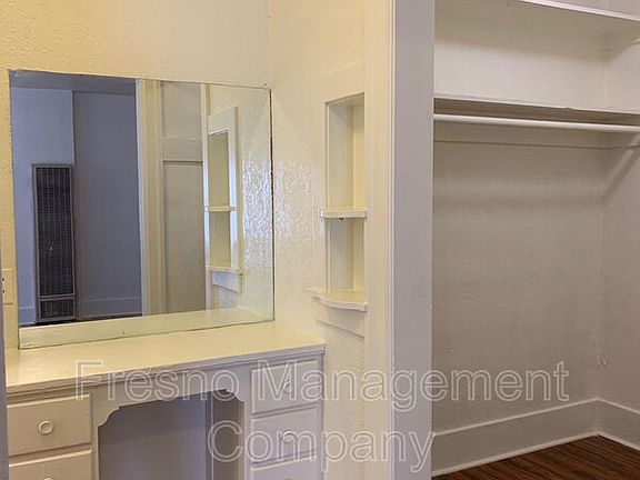 4th image of 208 N Glenn Ave APT 3