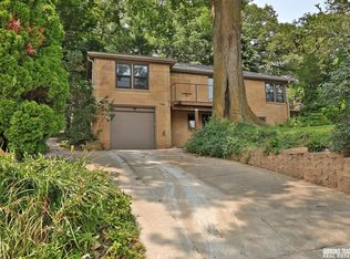 9654 N 29th St, Omaha, NE 68112