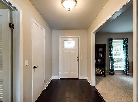 2nd image of 1809 Hanover Dr