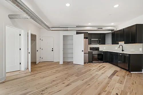 Floor plan 307