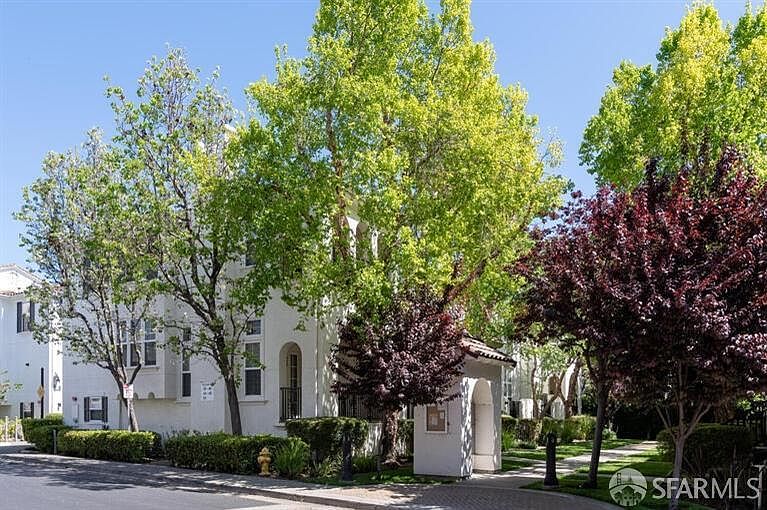 1st image of 36 Ryland Park Way