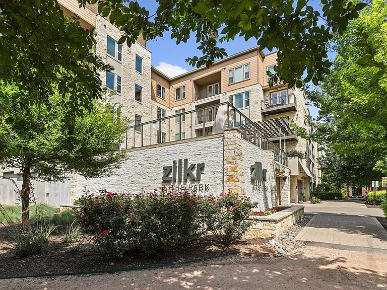 1900 Barton Springs Rd #3013 — Photo 27