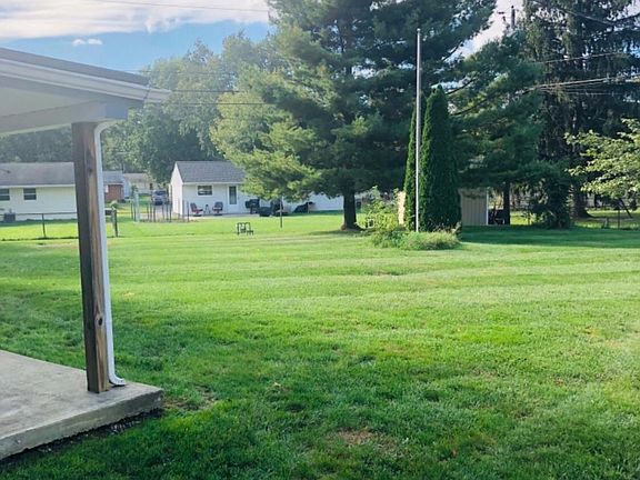 3rd image of 49 Yukon Ct