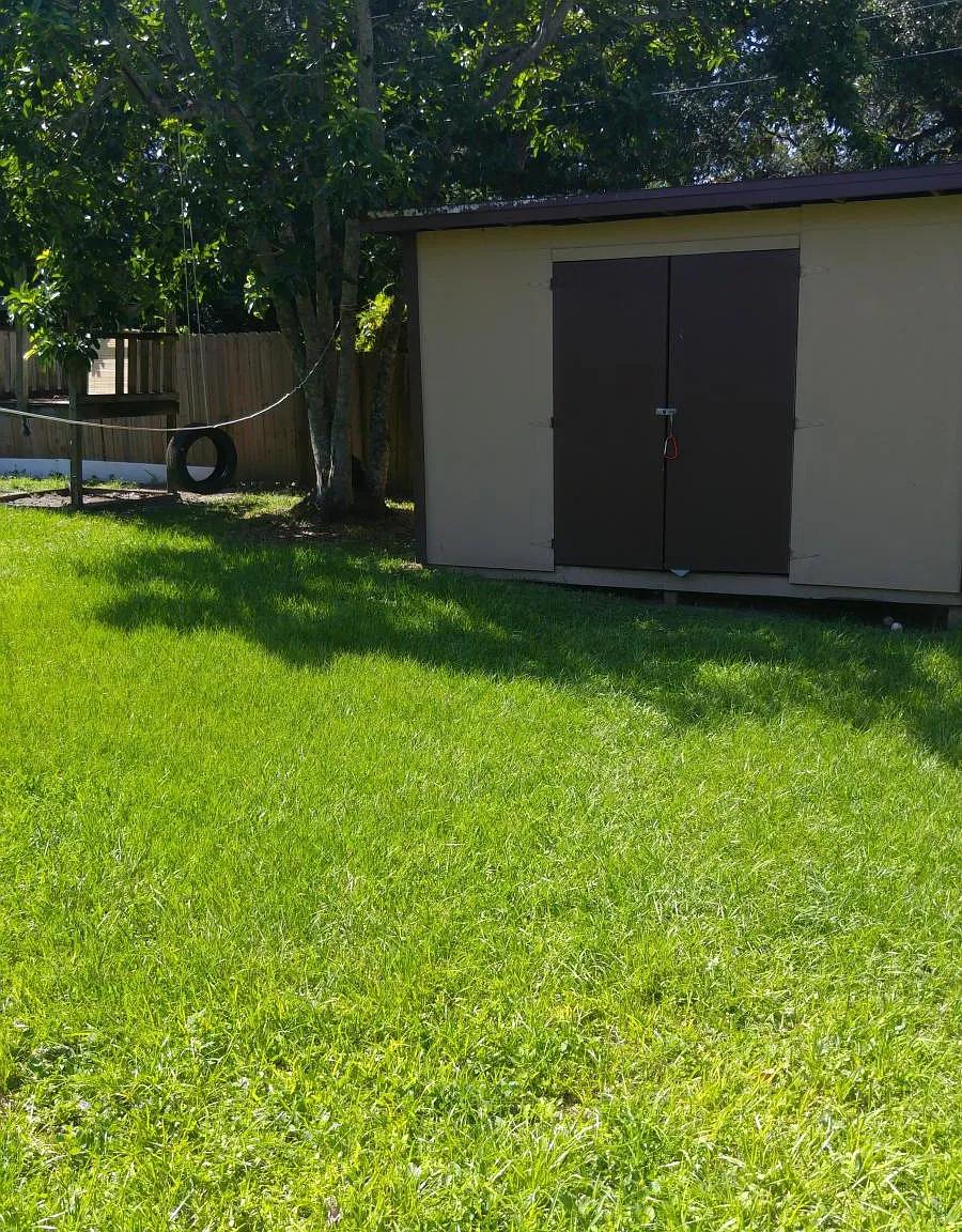 3 bed, 1400 sqft, $2,200 — Photo 2