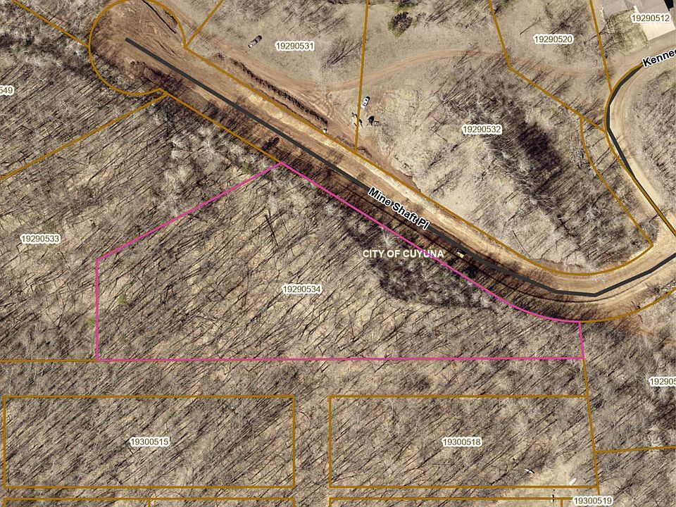 1st image of 2 Kennedy Dr