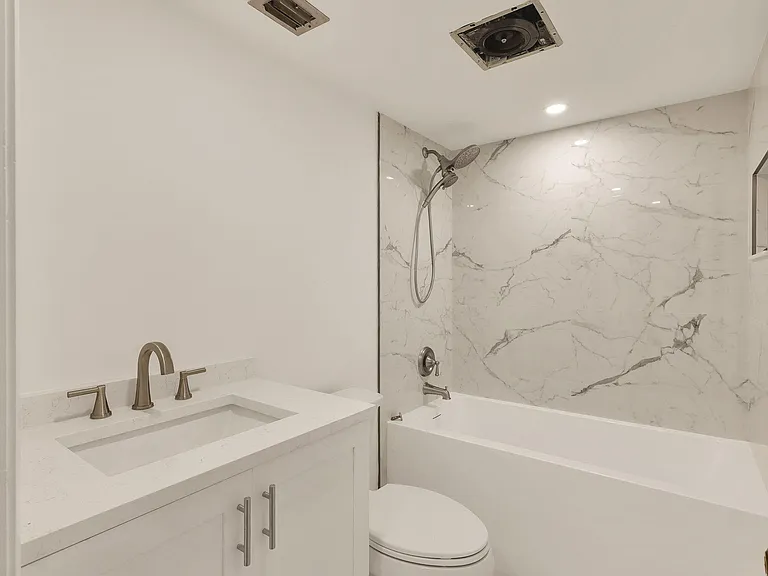6299 Chasewood Dr #G — Photo 21