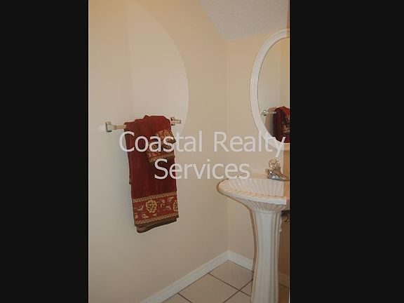 5th image of 212 Tooke St Unit F
