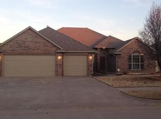 312 N Geronimo Way, Mustang, OK 73064