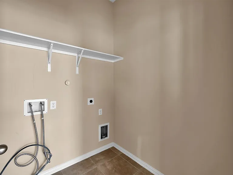 79 Chipwyck Way — Photo 15