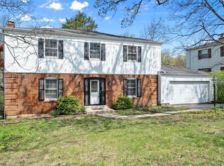 1481 Royal Springs Dr, Saint Louis, MO