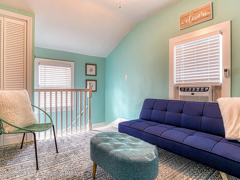 87 Embury Ave — Photo 26