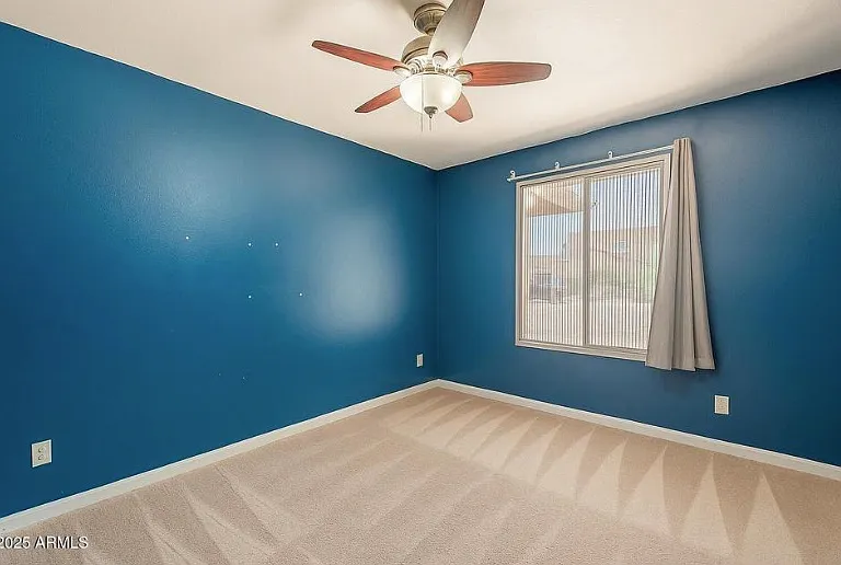3236 S Kenwood Ln — Photo 25