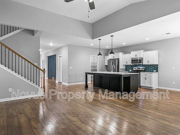 5th image of 122 Cedar Park Way