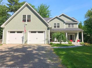 25 Old Nutt Farm Rd, Rockport, ME 04856