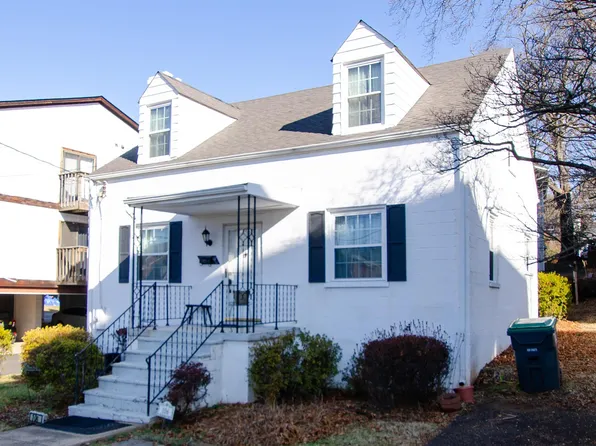 106 Carrollton Ter, Charlottesville, VA 22903