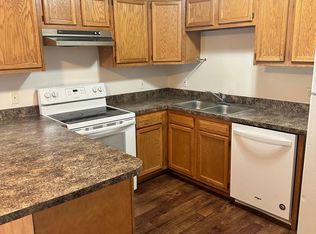 600-602 Lamont, Lincoln, NE 68528