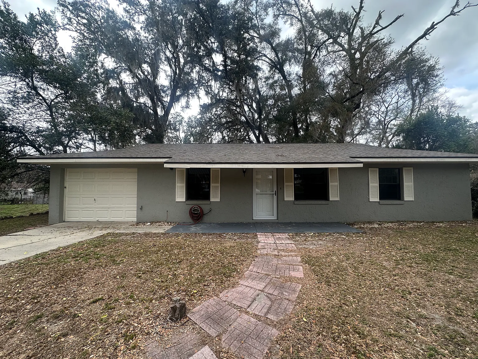 3 bed, 1796 sqft, $1,800 — Photo 1
