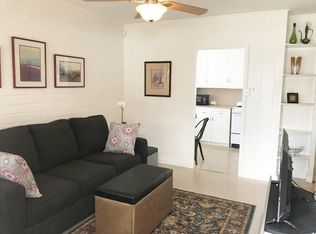 2233 Fern St APT B, Honolulu, HI 96826
