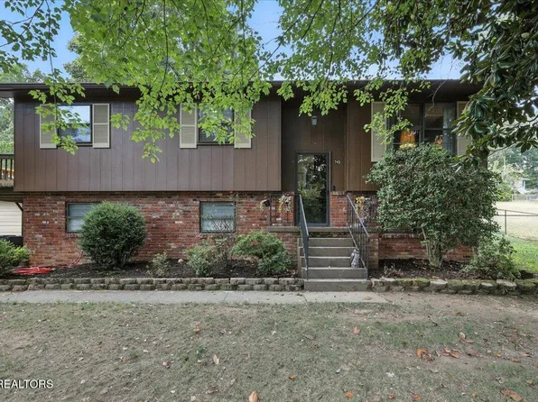 745 Green Meadows Dr, Knoxville, TN 37920