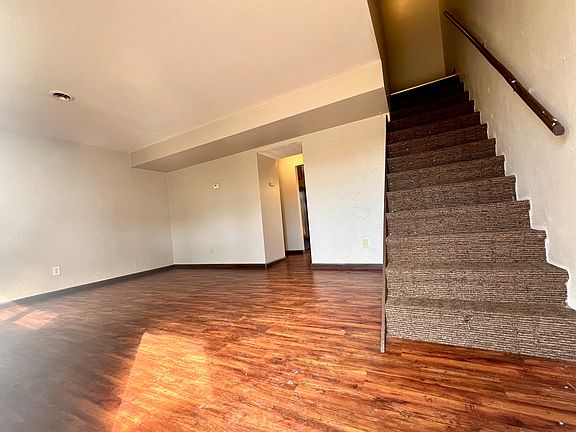 3rd image of 180 Liberty Dr #180