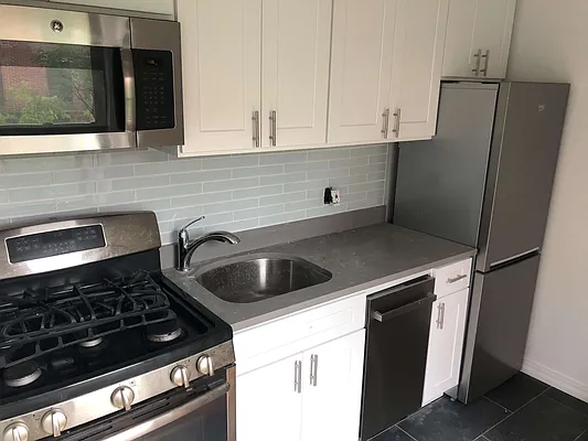 Rented by Dalan Rentals | media 48