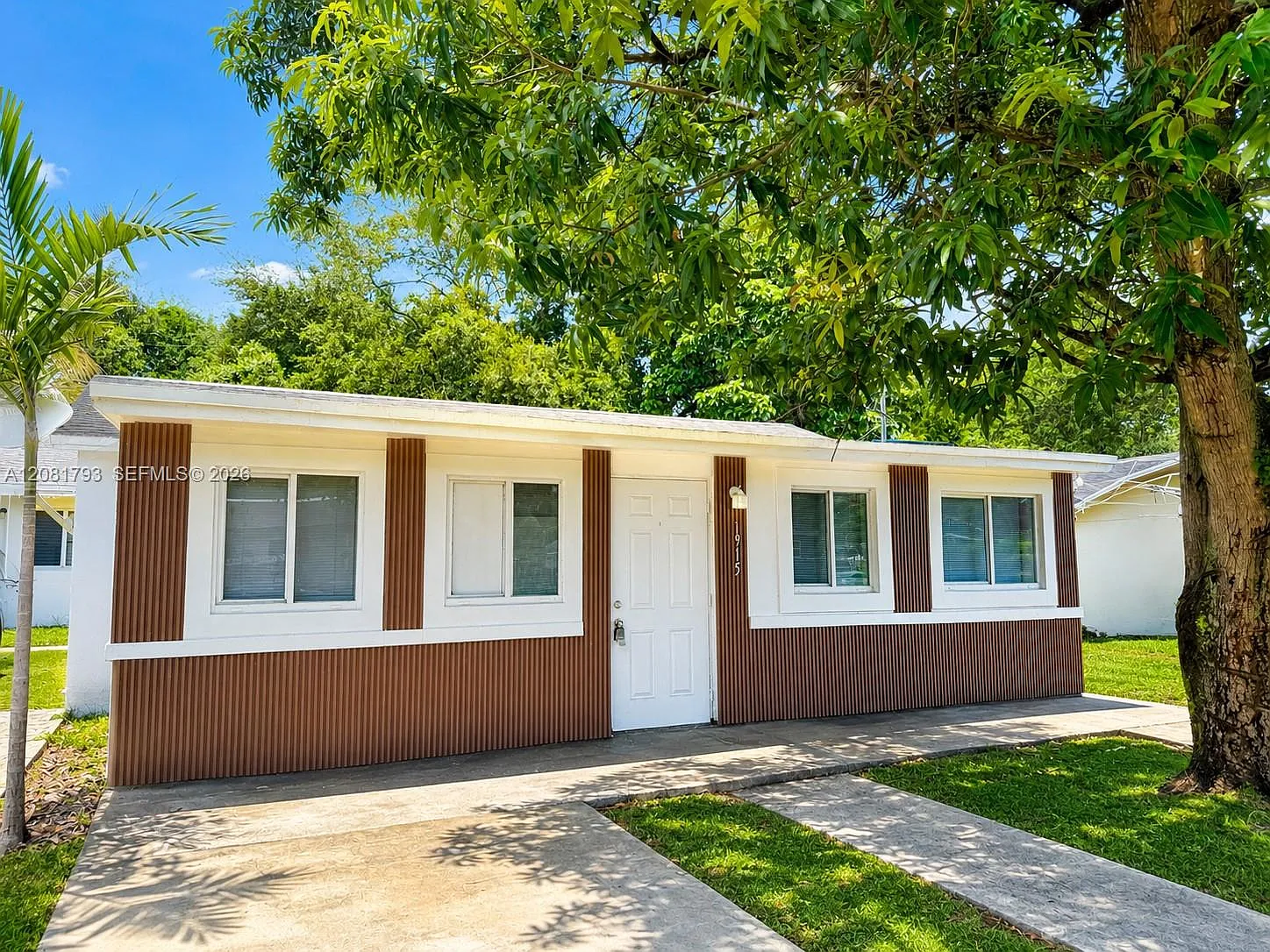 Airline Estates — Photo 1