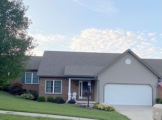 1585 Cape Cod Dr, Mansfield, OH 44904