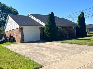 401 Marsailles Rd, Versailles, KY 40383