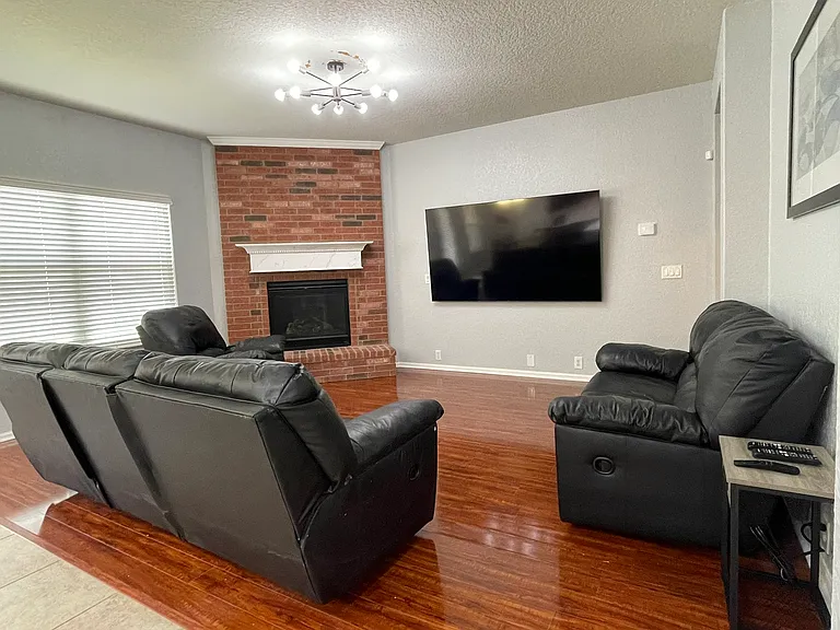 25627 Wentink Ave — Photo 6