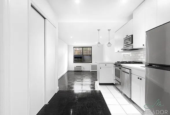Rented by Mirador Real Estate | media 1