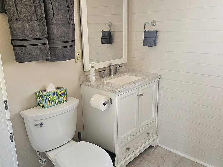 424 S Paseo Madera #B — Photo 19