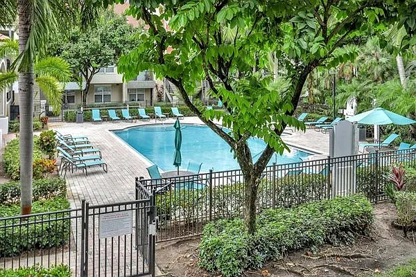 5860 W Sample Rd — Photo 4