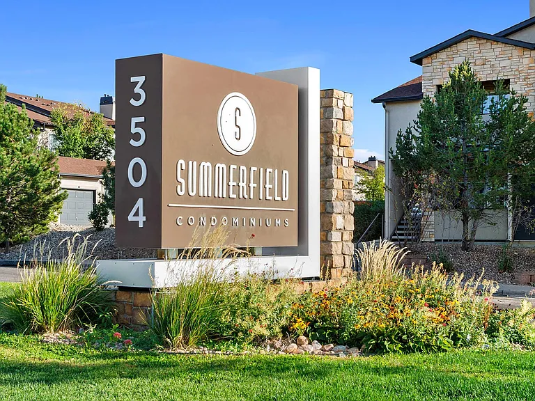 Summerfield Condominiums — Photo 18