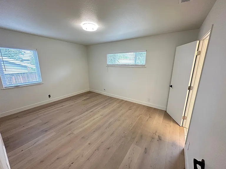 49 San Carlos Ct — Photo 7