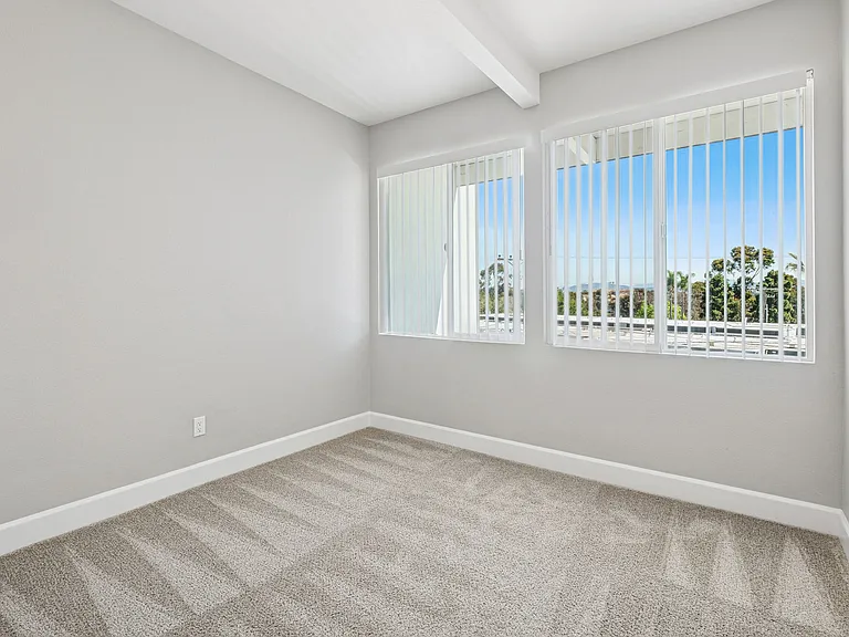 The Modern Apartments — Photo 7