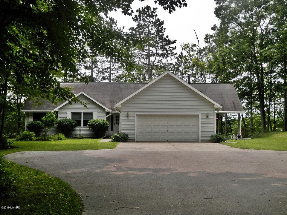 1st image of 8153 W Blue Gill Dr