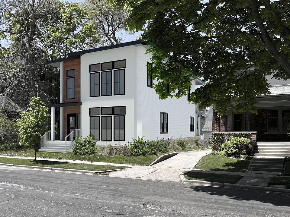 1st image of 3253 North MARIETTA AVENUE