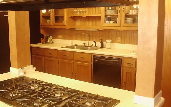 4th image of 604 Oaklawn Dr