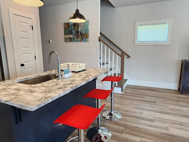 380 Lake St #2 — Photo 11