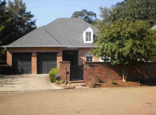 1606 Acadia Ct, Jackson, MS 39211