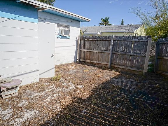 5th image of 191 148th Ave E