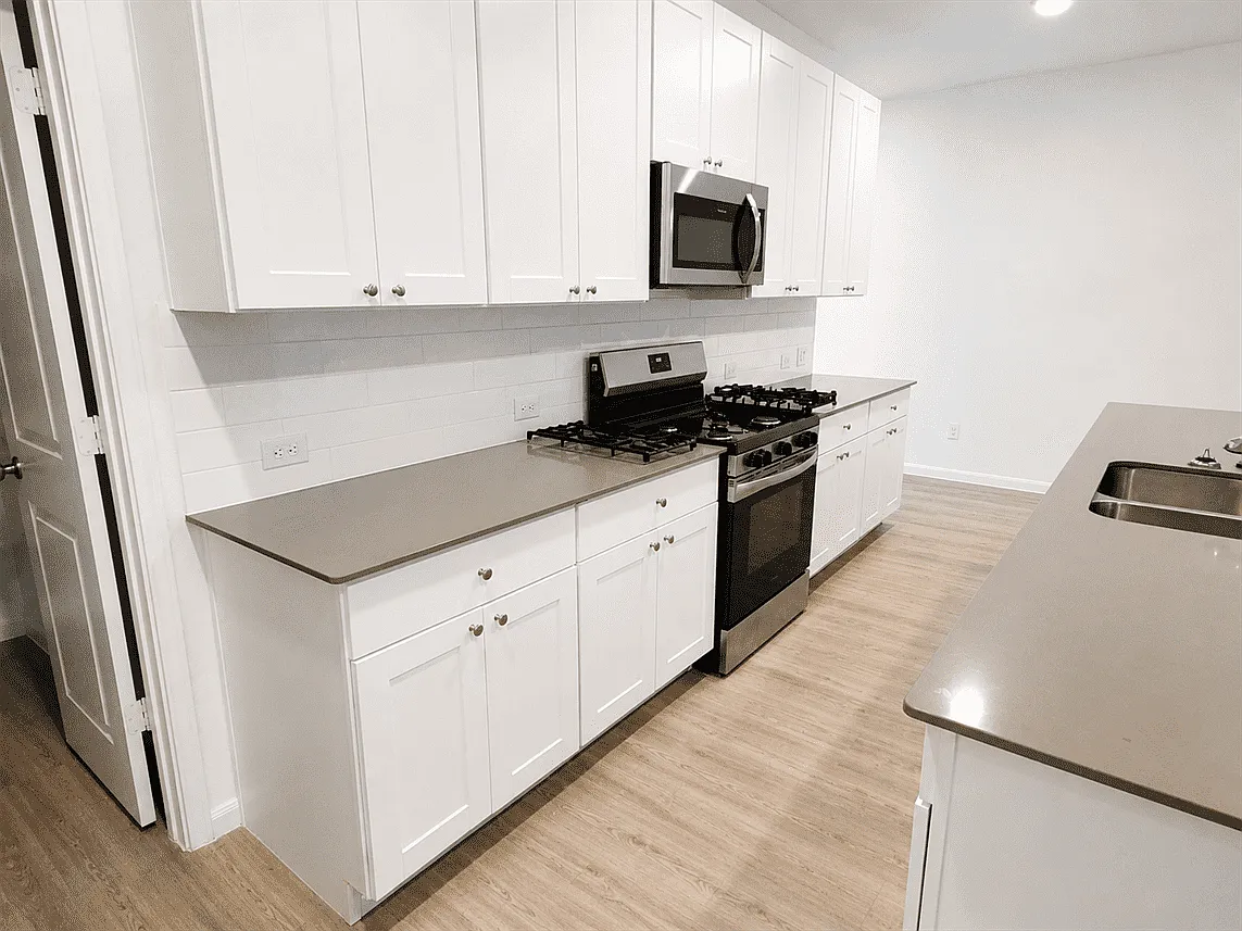 3 bed, 1675 sqft, $1,795 — Photo 2