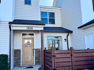 1909 Union Pacific Way, Suffolk, VA 23435