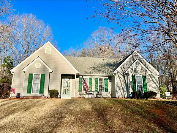 104 Dana Lynn Ln, Pendleton, SC 29670