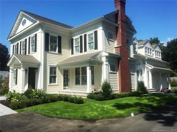 86 E Wharf Rd, Madison, CT 06443