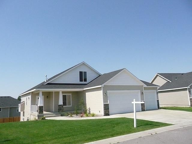1st image of 6017 N Hillmont Ln